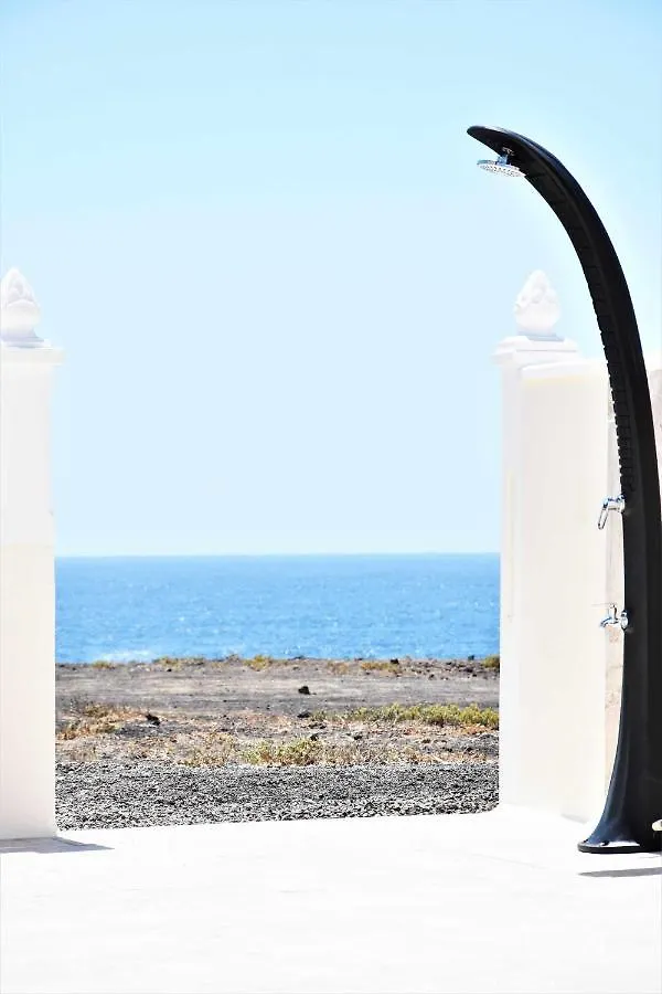 Oceanfront Escape, Alojamiento Verde Mar La Santa Prázdninový dům