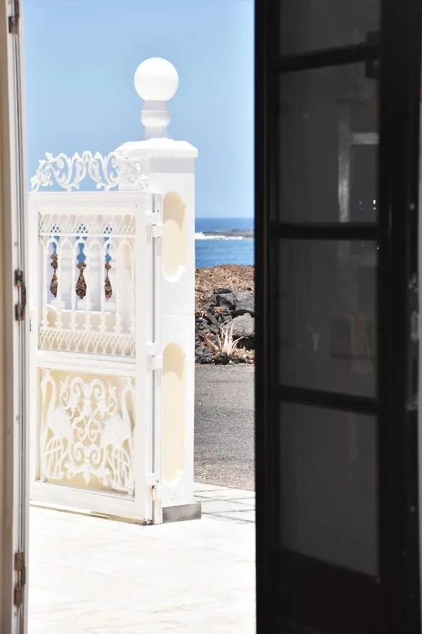 Oceanfront Escape, Alojamiento Verde Mar La Santa 0*,